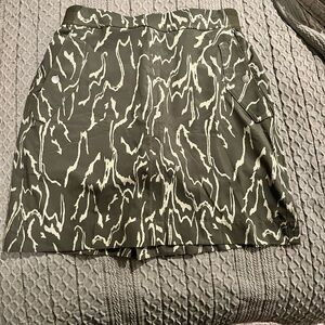 Athleta Olive Green Abstract Print Skort